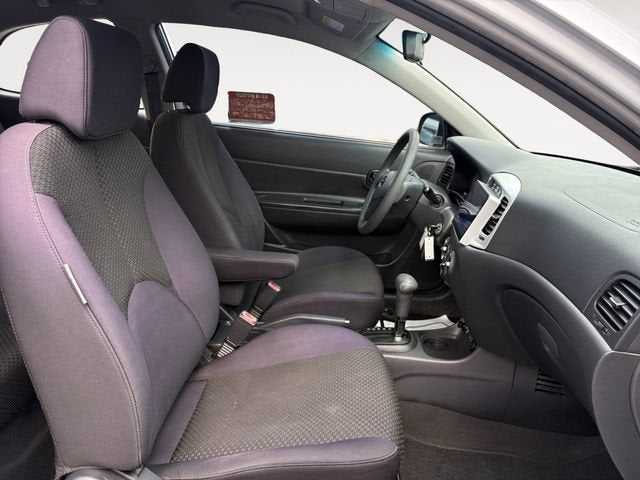 2010 Hyundai Accent GS