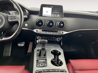 2021 Kia Stinger GT1