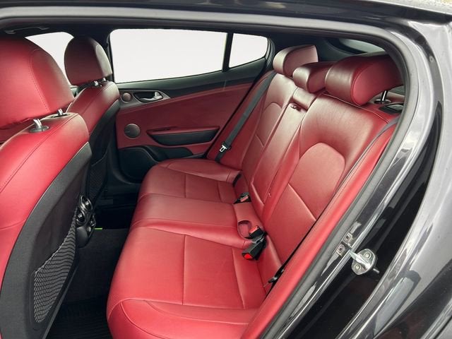 2021 Kia Stinger GT1