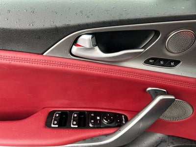 2021 Kia Stinger GT1