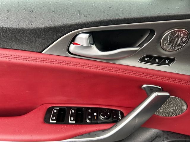 2021 Kia Stinger GT1