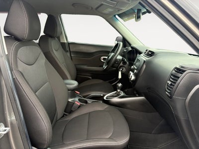 2017 Kia Soul Base