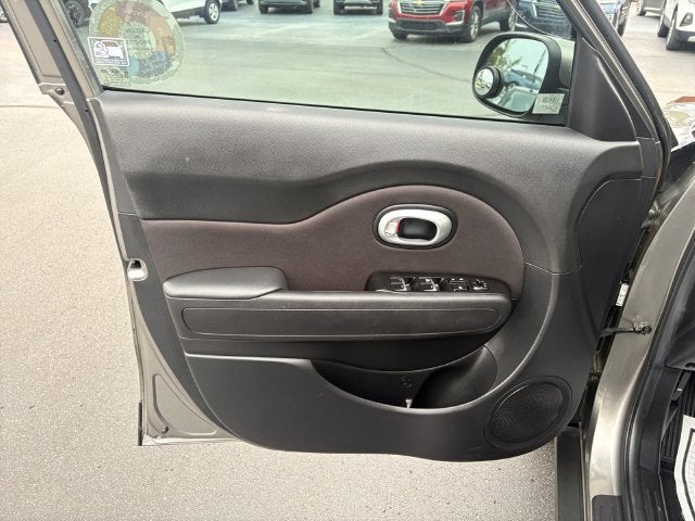 2017 Kia Soul Base