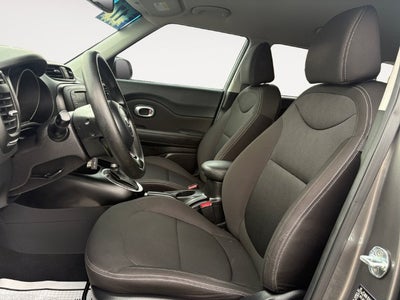 2017 Kia Soul Base
