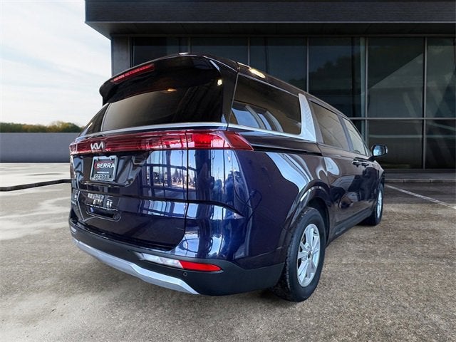 2023 Kia Carnival LX
