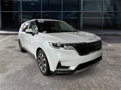 2024 Kia Carnival EX