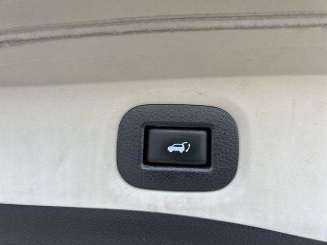 2019 Nissan Rogue Base