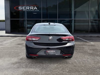 2018 Buick Regal Sportback Essence