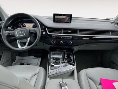 2019 Audi Q7 Premium Plus