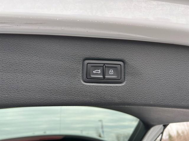 2019 Audi Q7 Premium Plus