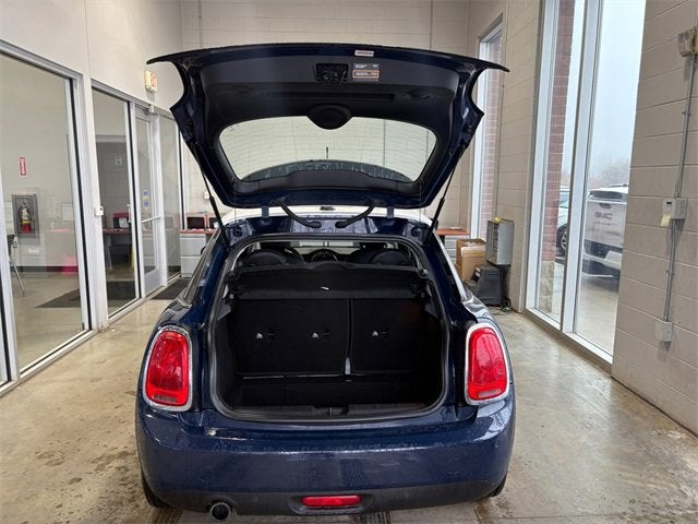 2017 MINI Hardtop 4 Door Cooper