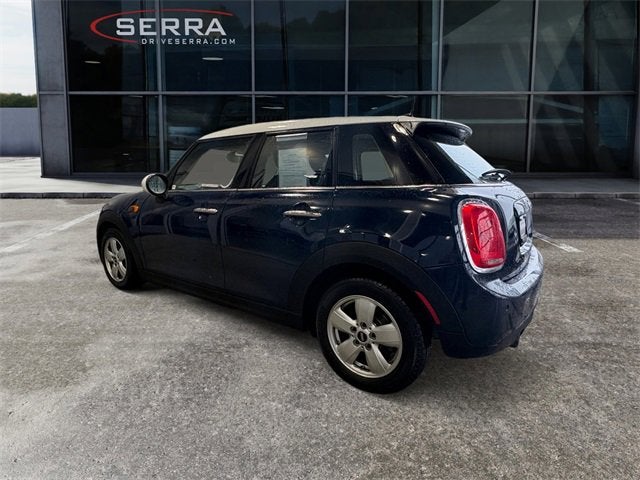 2017 MINI Hardtop 4 Door Cooper