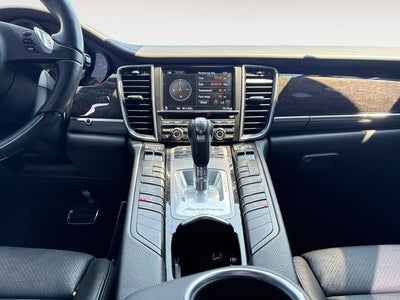 2012 Porsche Panamera Base