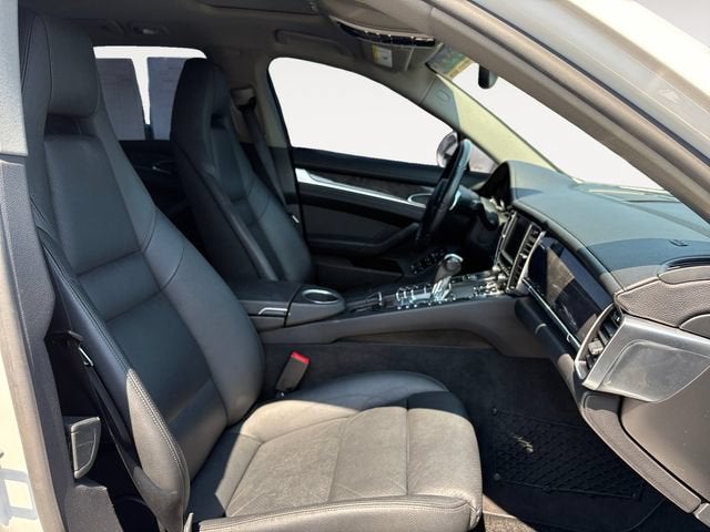 2012 Porsche Panamera Base