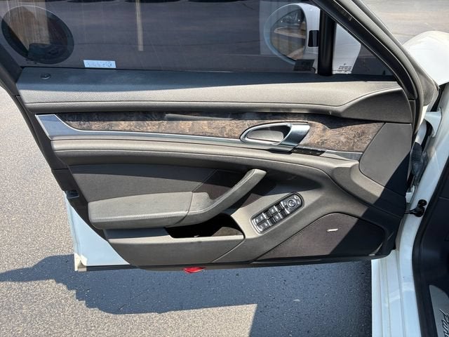 2012 Porsche Panamera Base