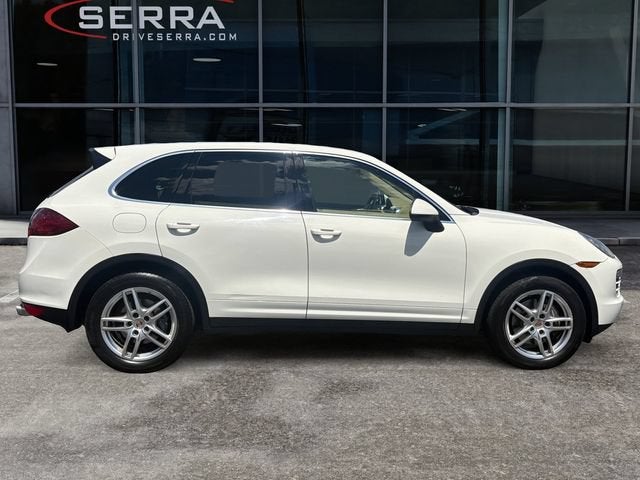 2011 Porsche Cayenne Base