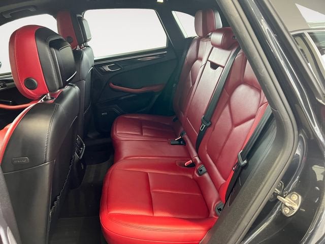 2017 Porsche Macan S