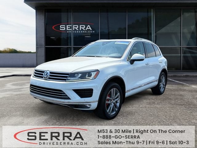 2016 Volkswagen Touareg Sport w/Technology