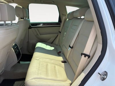 2016 Volkswagen Touareg Sport w/Technology