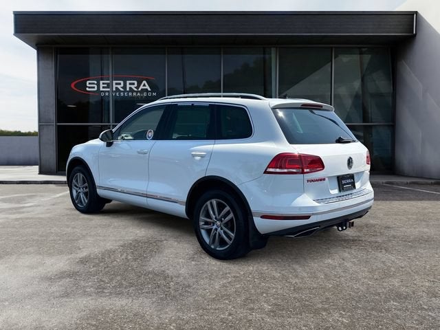 2016 Volkswagen Touareg Sport w/Technology