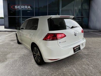 2016 Volkswagen e-Golf SE