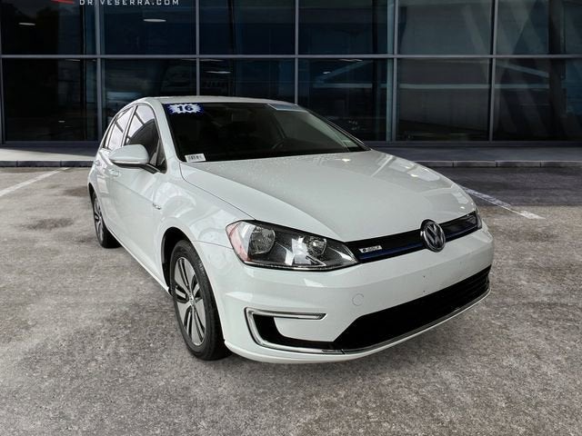 2016 Volkswagen e-Golf SE
