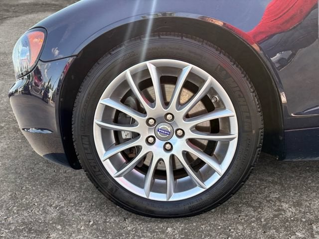 2009 Volvo C70 Base