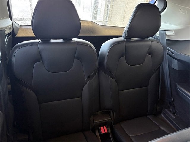 2018 Volvo XC90 Momentum