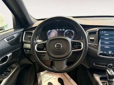 2020 Volvo XC90 Momentum