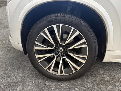 2020 Volvo XC90 Momentum