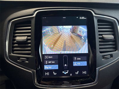 2020 Volvo XC90 Momentum