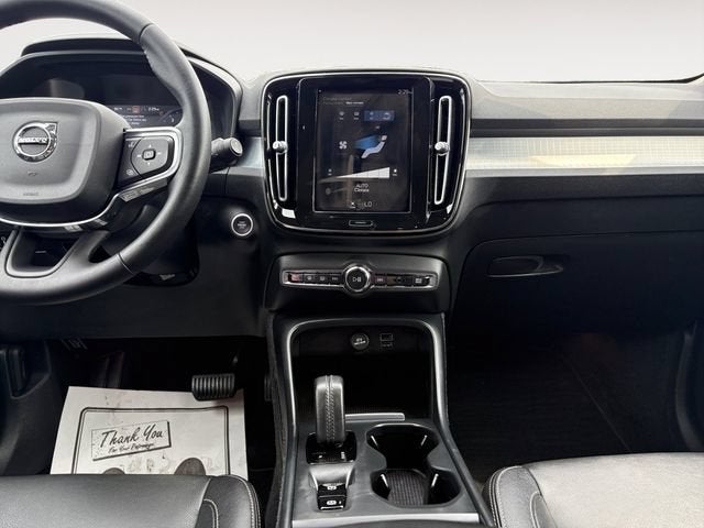 2021 Volvo XC40 Momentum