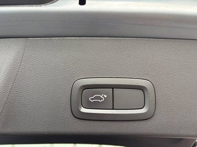 2021 Volvo XC40 Momentum