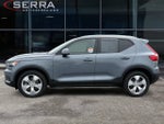 2021 Volvo XC40 Momentum