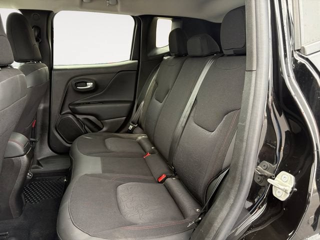 2023 Jeep Renegade Trailhawk