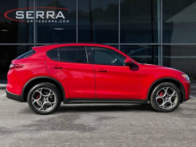 2019 Alfa Romeo Stelvio Sport
