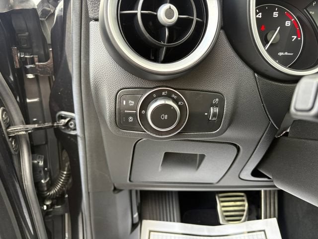 2023 Alfa Romeo Stelvio Ti