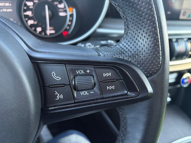 2023 Alfa Romeo Stelvio Ti